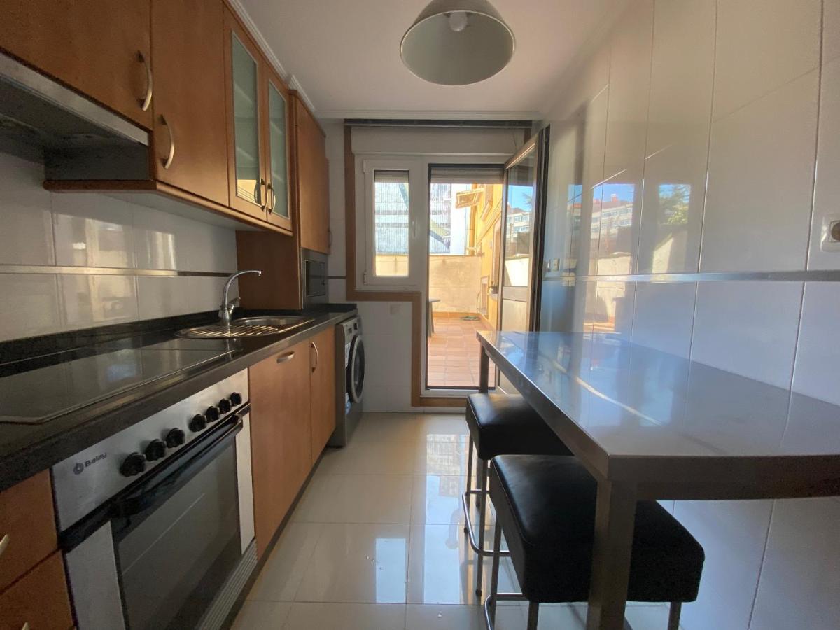 Apartamento A 5 Min Caminando De La Playa Sta. Cristina, Oleiros Eksteriør billede